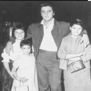 Dean Martin, Shirley MacLaine at Elvis birthday on set