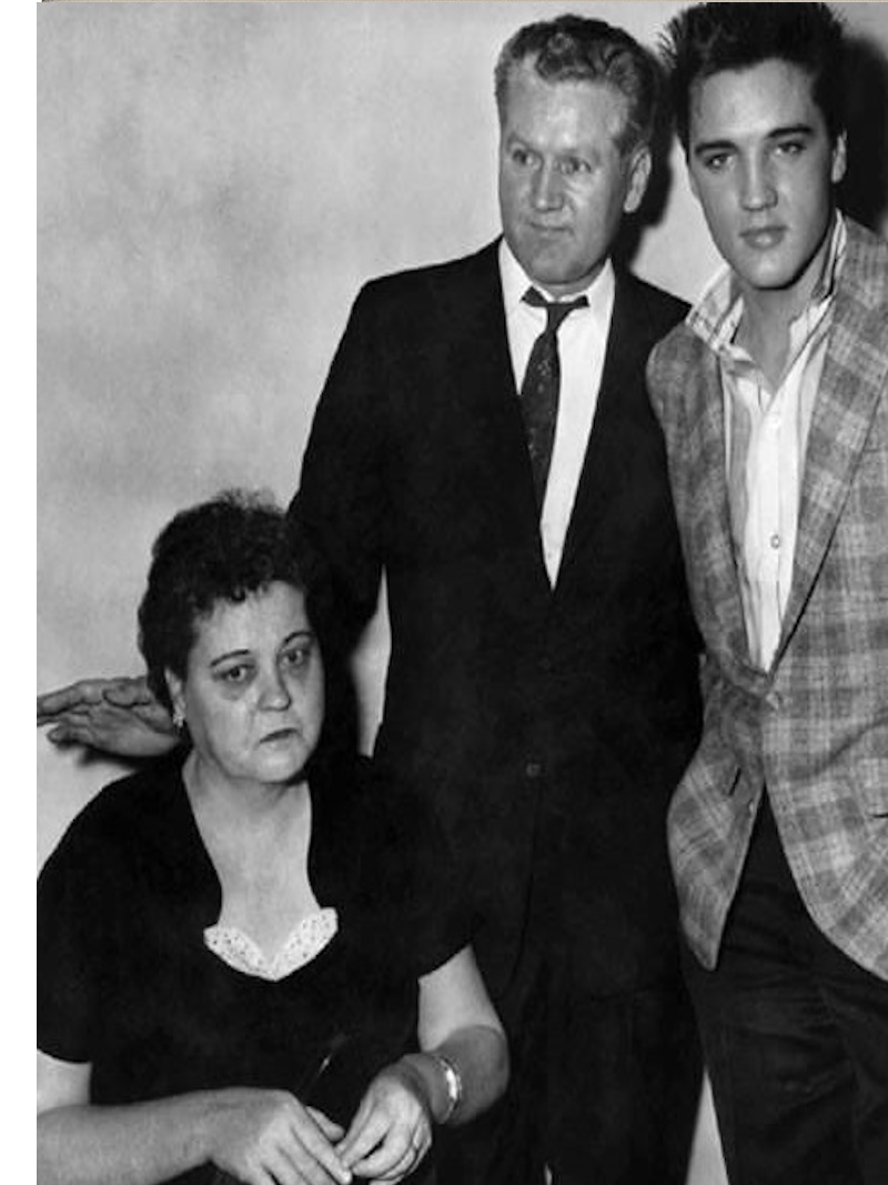 Elvis with Vernon and Gladys at his induction